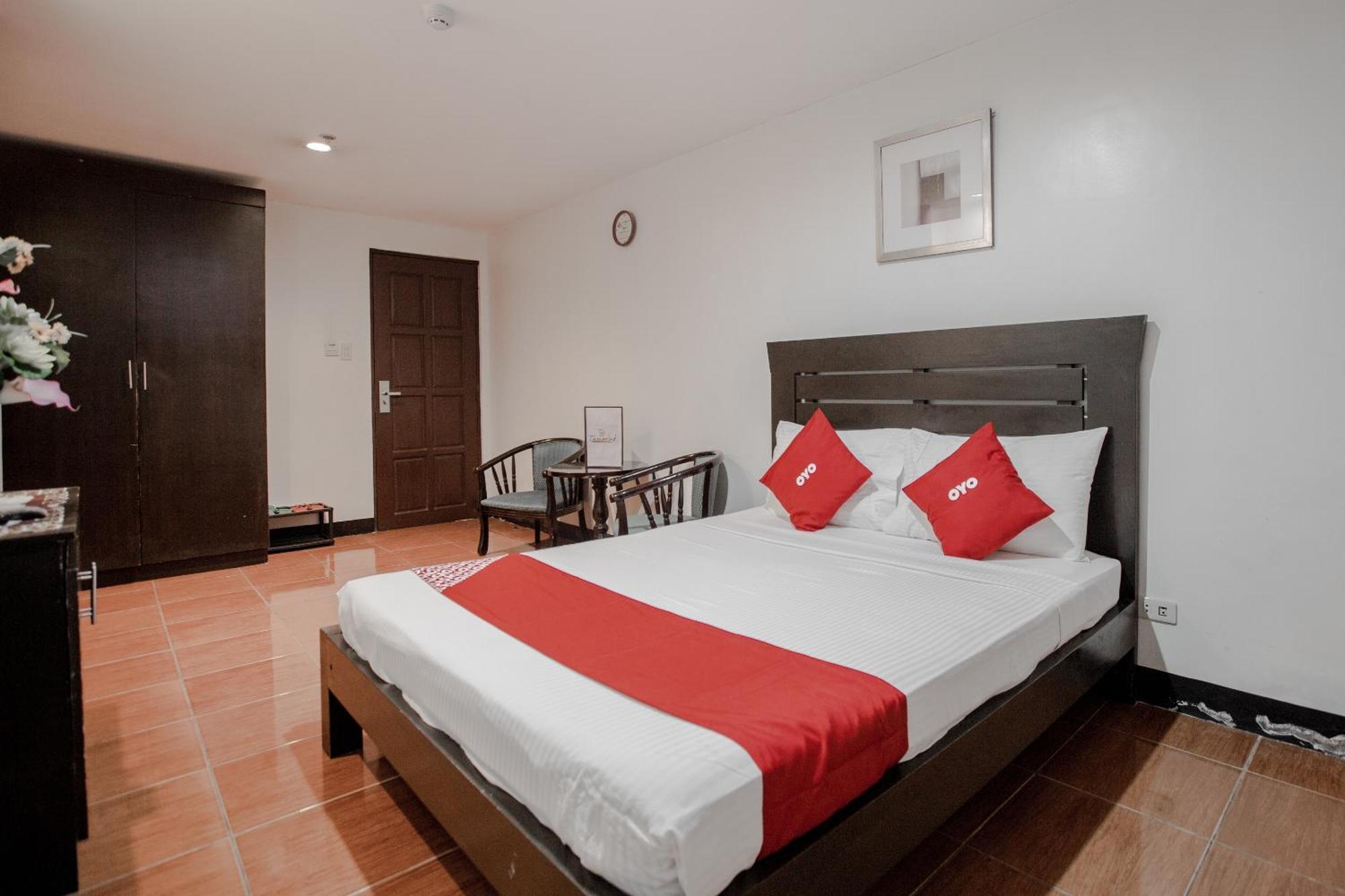 OYO 714 Haeinsa Condotel Quezon City Exterior foto