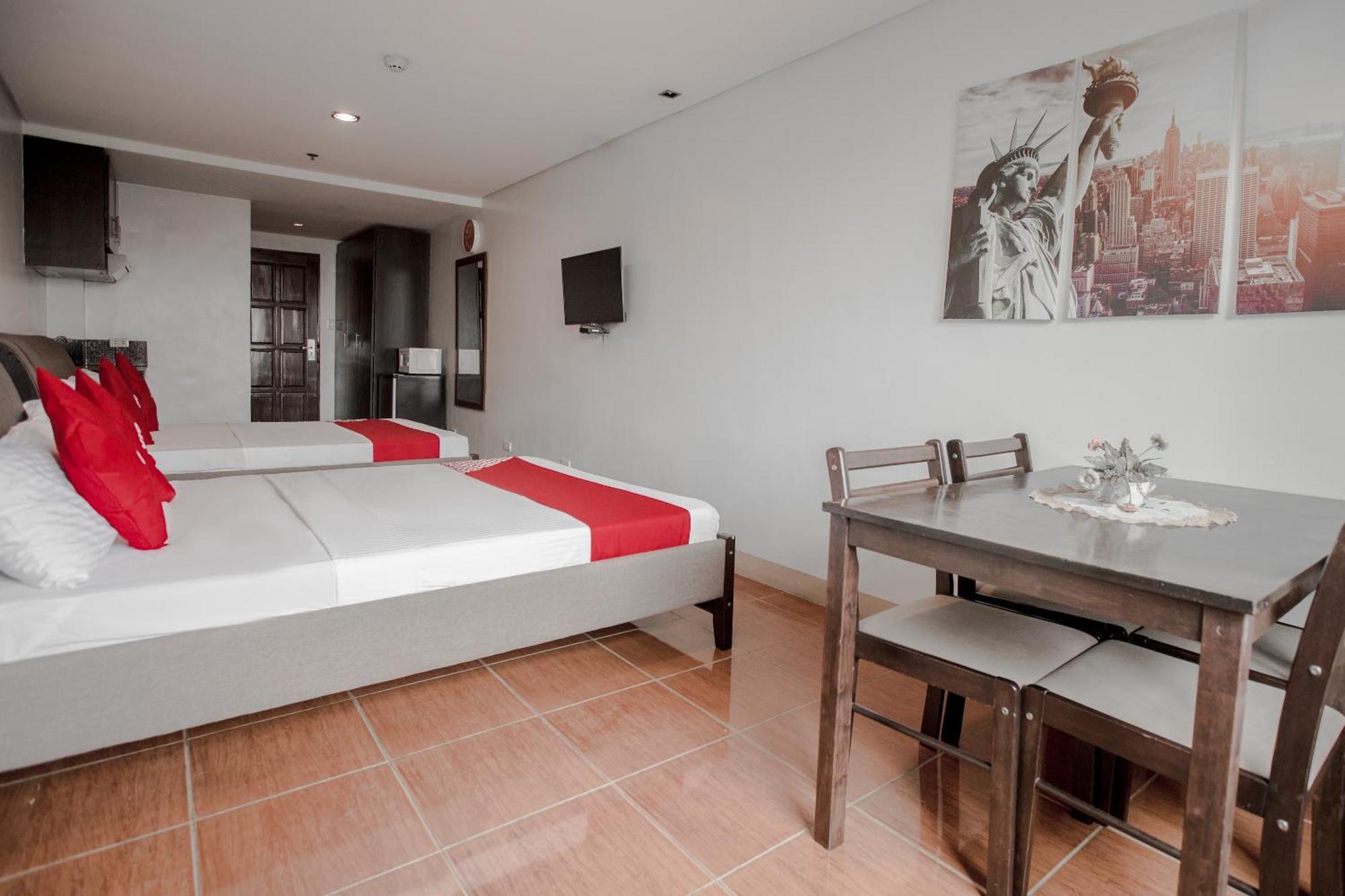 OYO 714 Haeinsa Condotel Quezon City Exterior foto