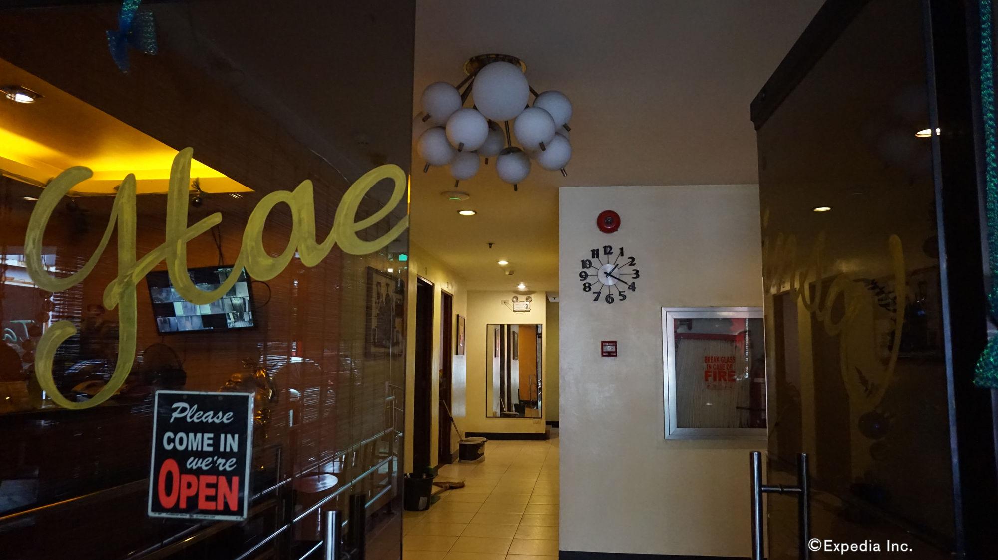 OYO 714 Haeinsa Condotel Quezon City Exterior foto